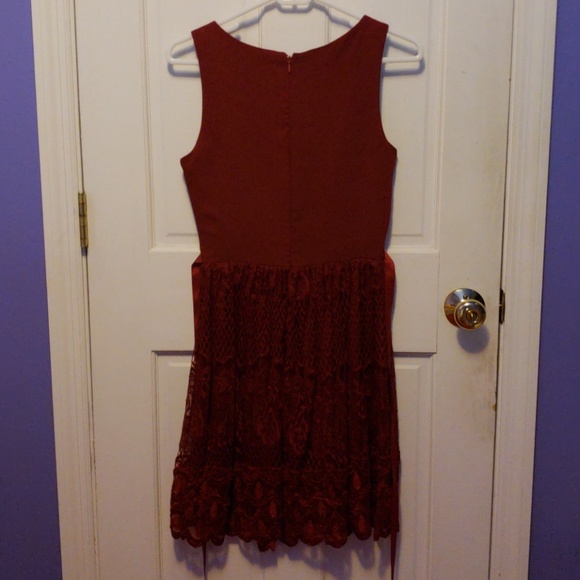 Dark red dress from Francesca's. - Picture 5 of 5